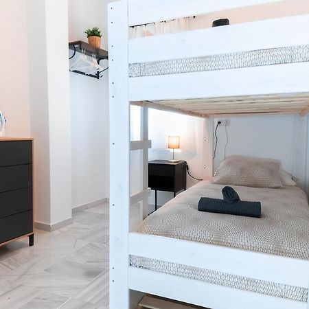 Downtown Apartment With Private Terrace & Jacuzzi Sevilla Exterior foto