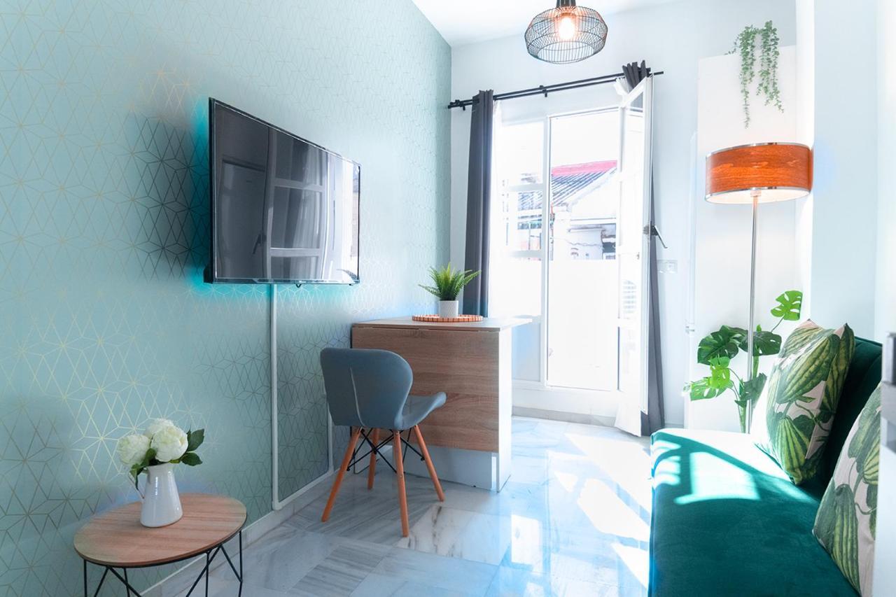 Downtown Apartment With Private Terrace & Jacuzzi Sevilla Exterior foto